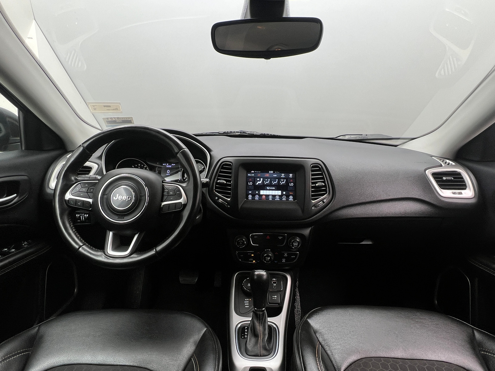 Thumbnail: 2020 Jeep Compass - 3