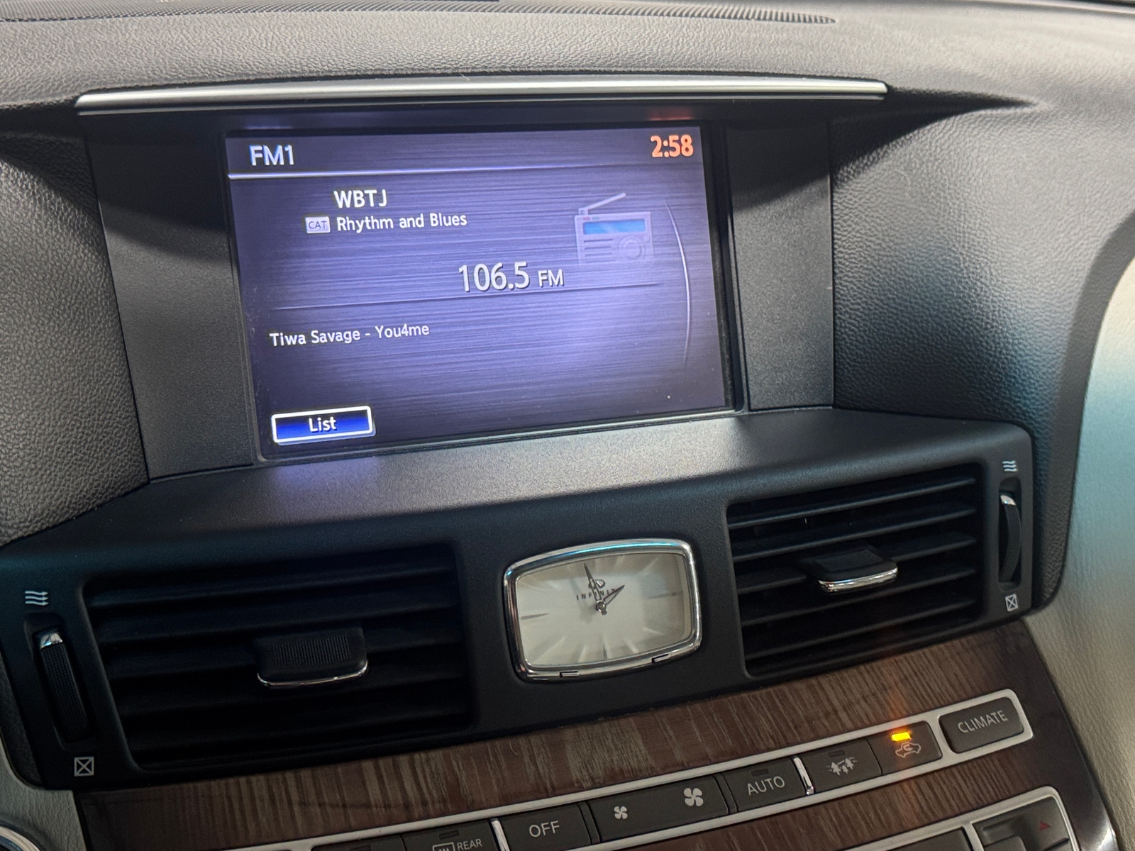 Thumbnail: 2012 INFINITI M37 - 3