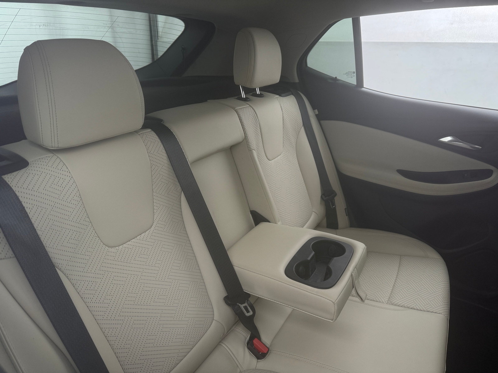 Thumbnail: 2022 Buick Encore GX - 5