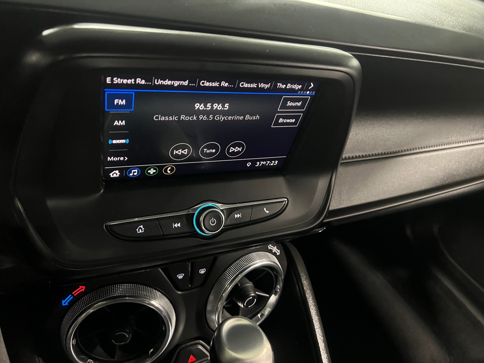 Thumbnail: 2020 Chevrolet Camaro - 3