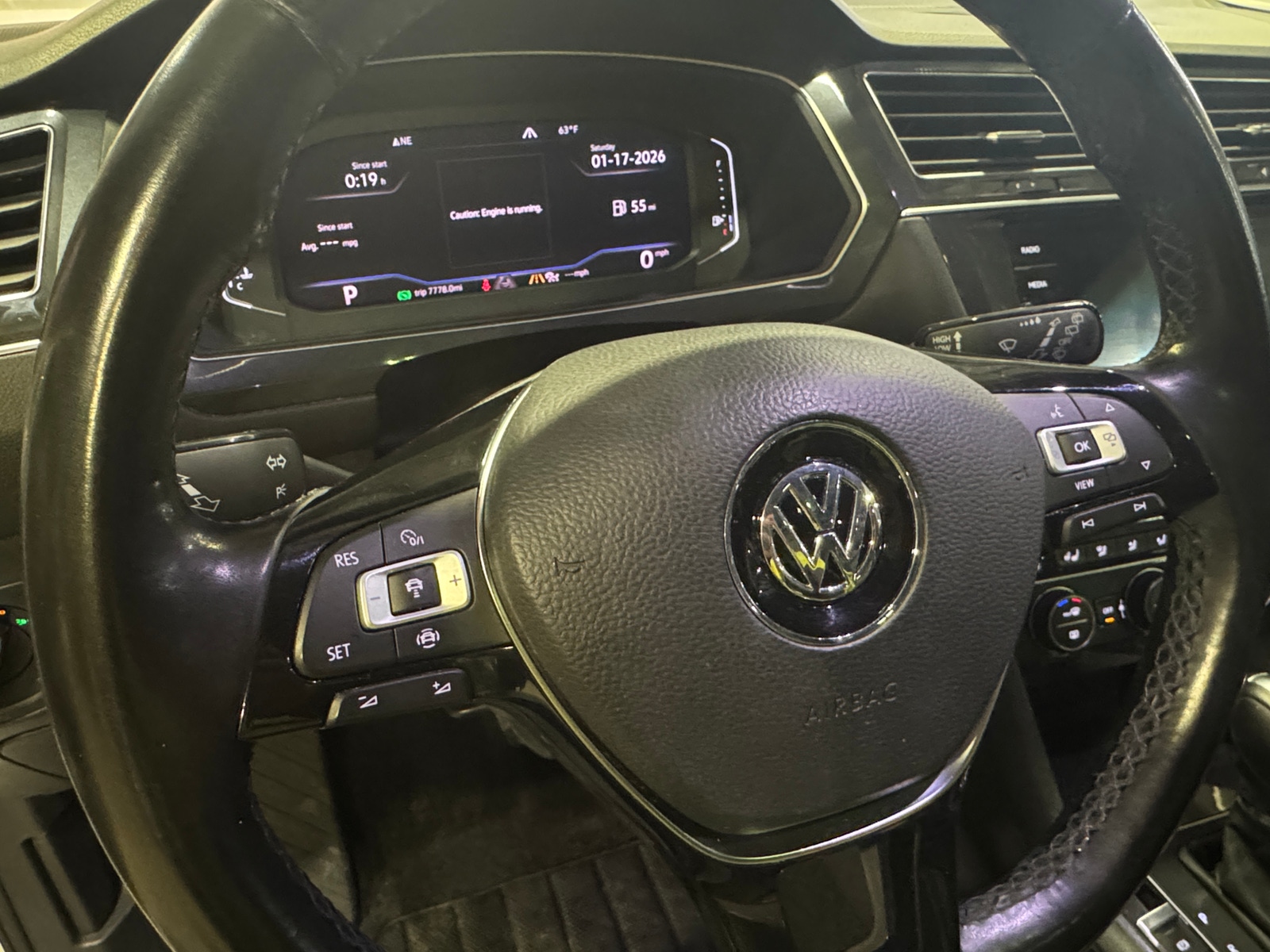 Thumbnail: 2019 Volkswagen Tiguan - 4