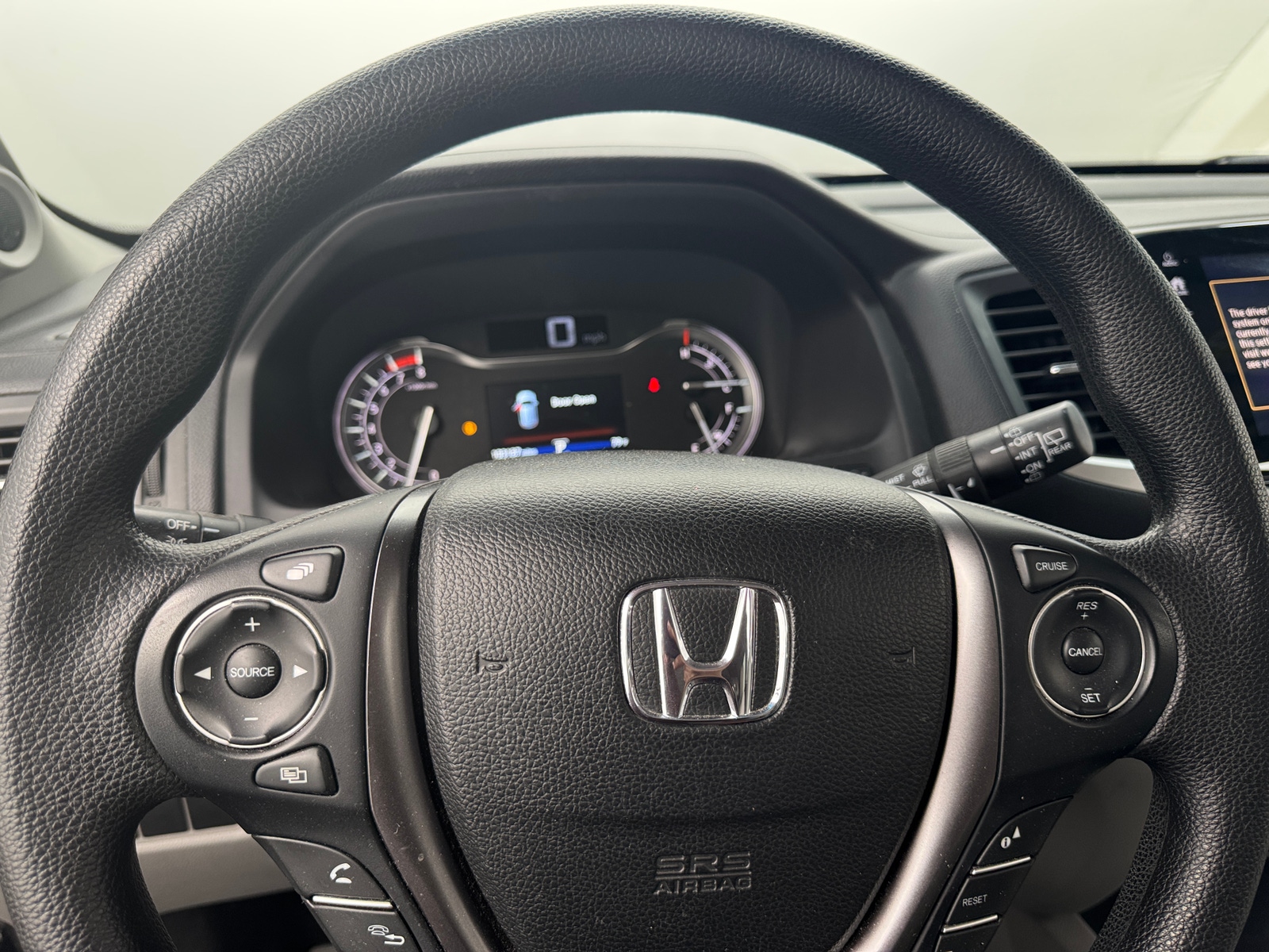 Thumbnail: 2018 Honda Pilot - 5