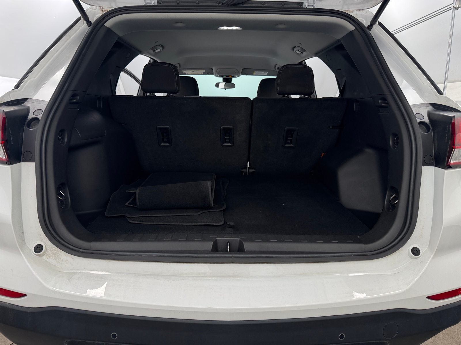 Thumbnail: 2024 Chevrolet Equinox - 7