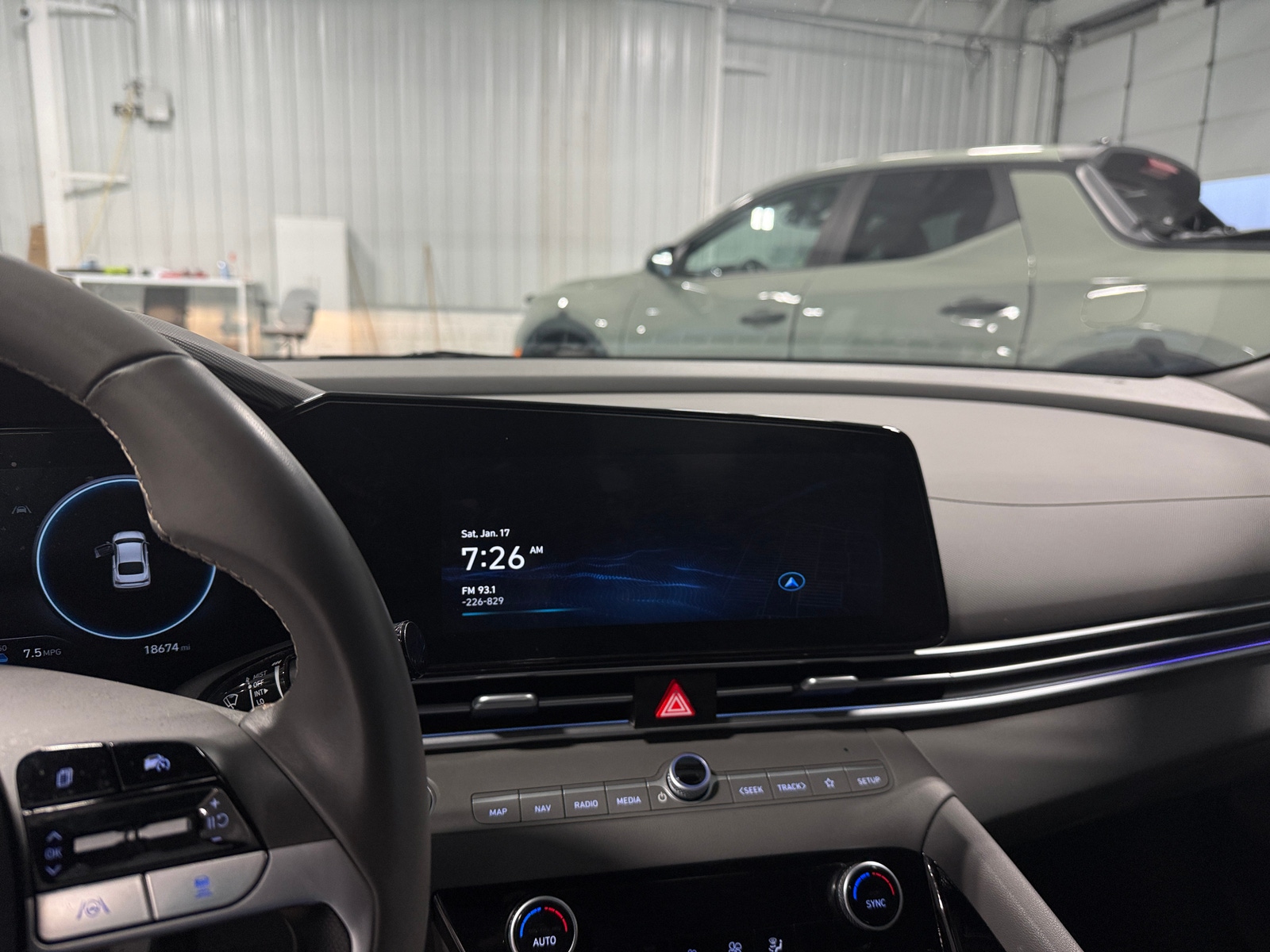 Thumbnail: 2025 Hyundai Elantra - 4