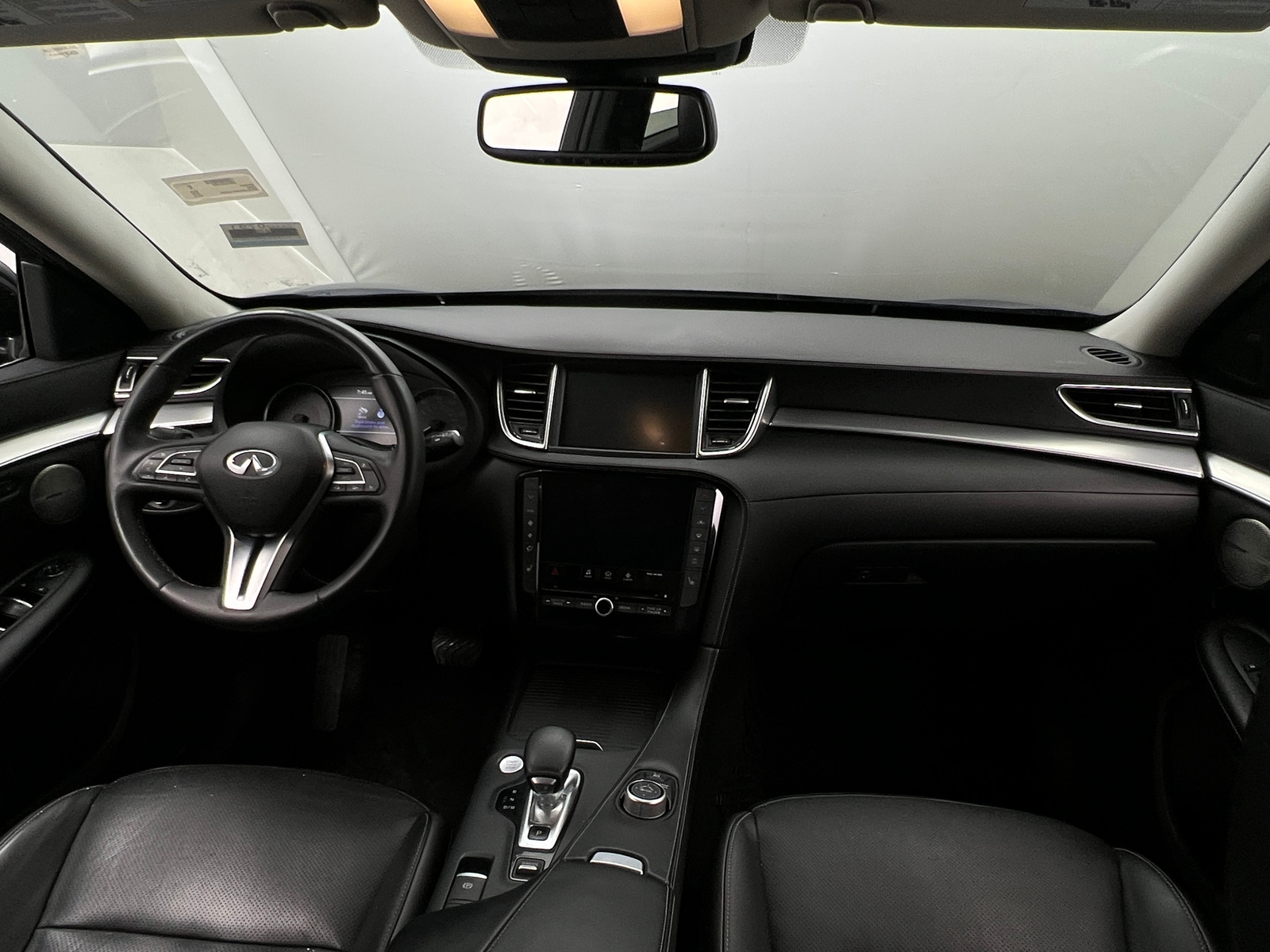 Thumbnail: 2019 INFINITI QX50 - 2