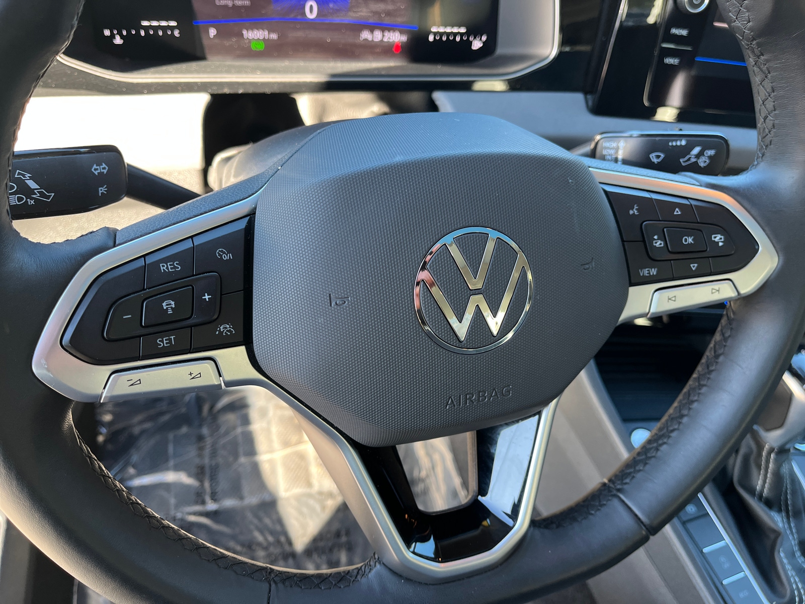 Thumbnail: 2025 Volkswagen Jetta - 3