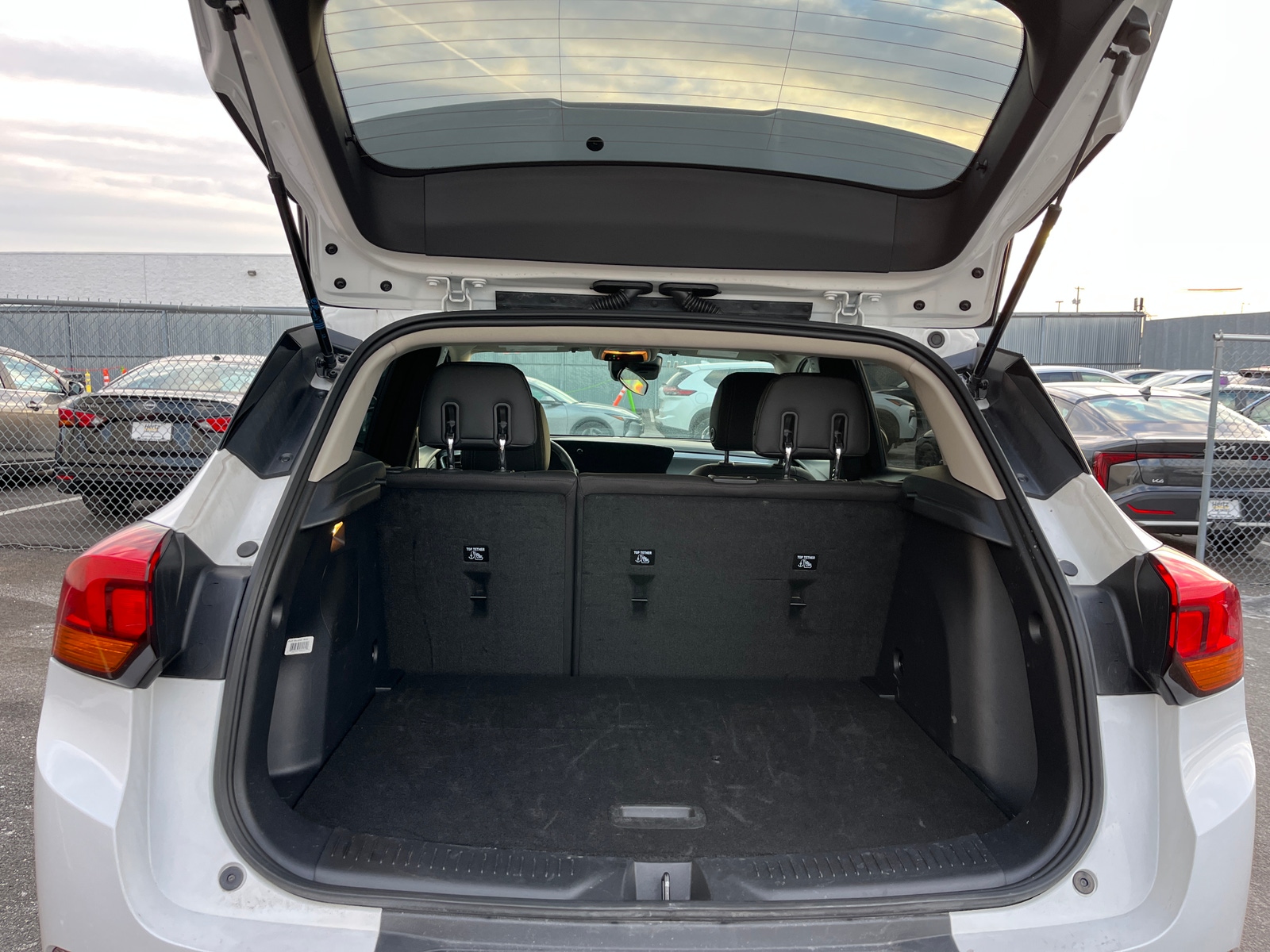 Thumbnail: 2025 Buick Encore GX - 6