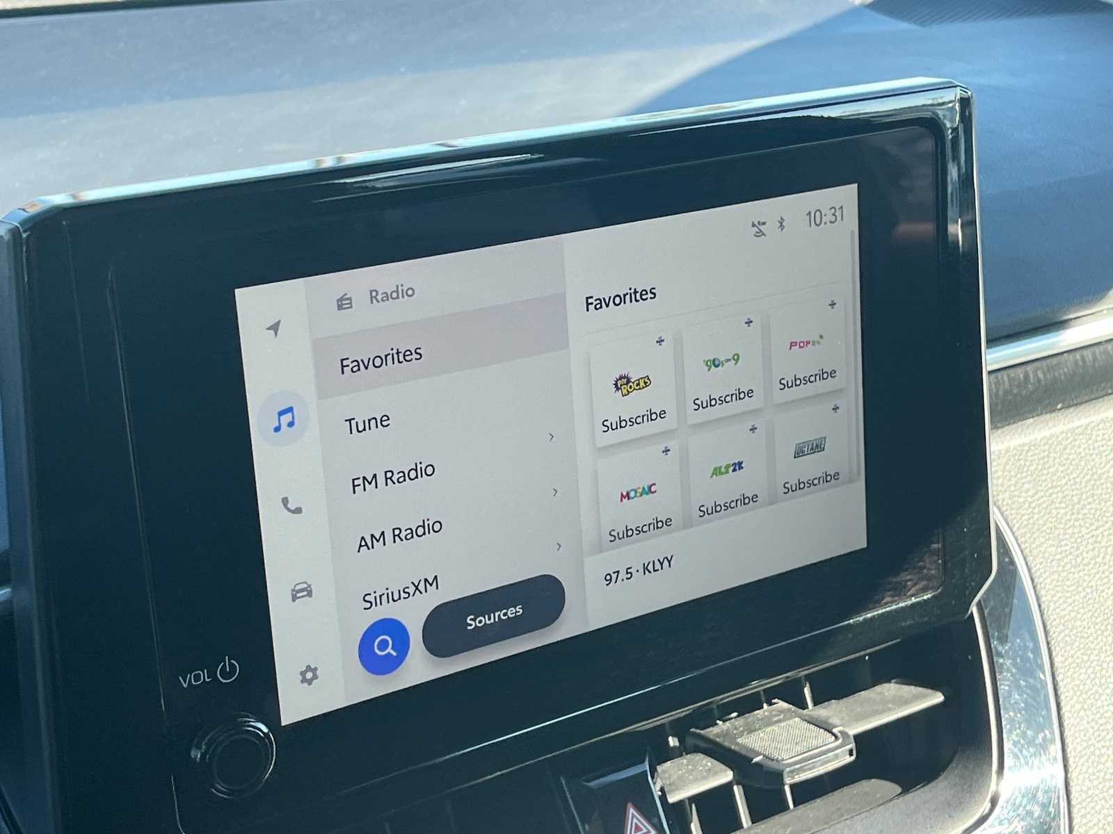 Thumbnail: 2023 Toyota Corolla - 4