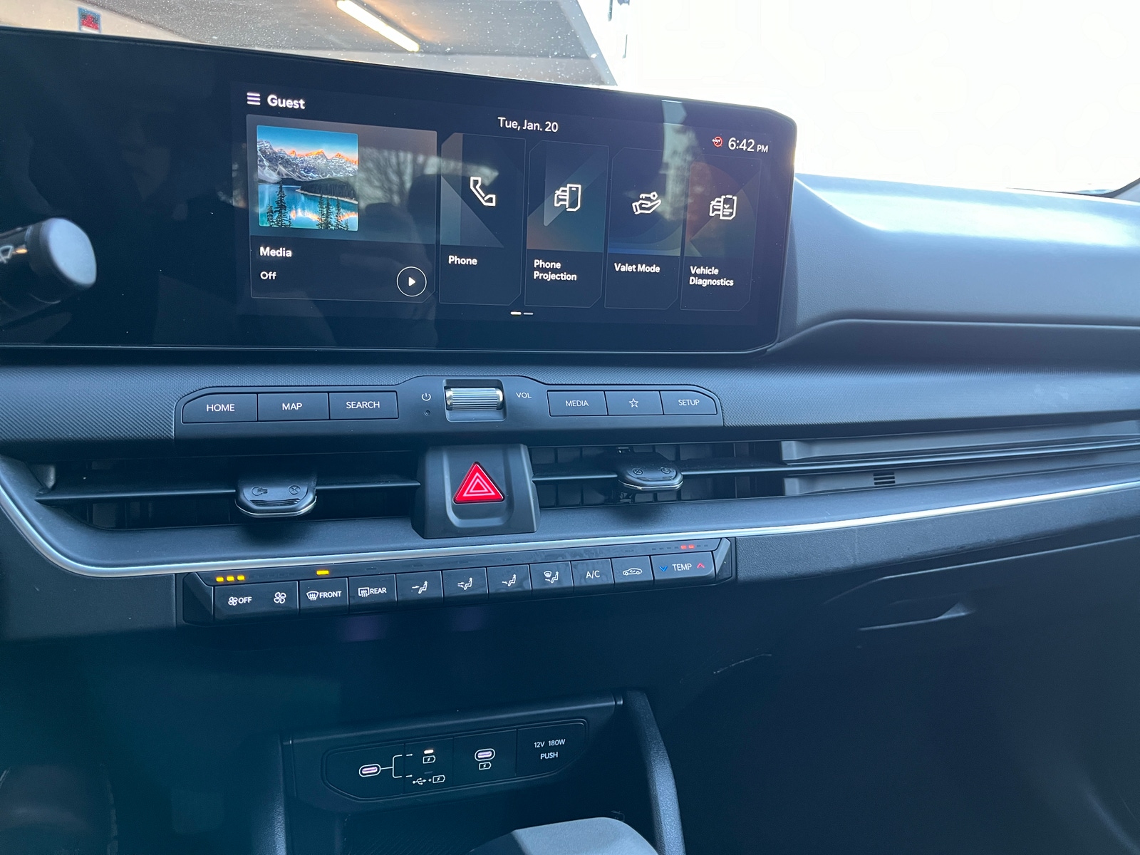 Thumbnail: 2025 Kia K4 - 4