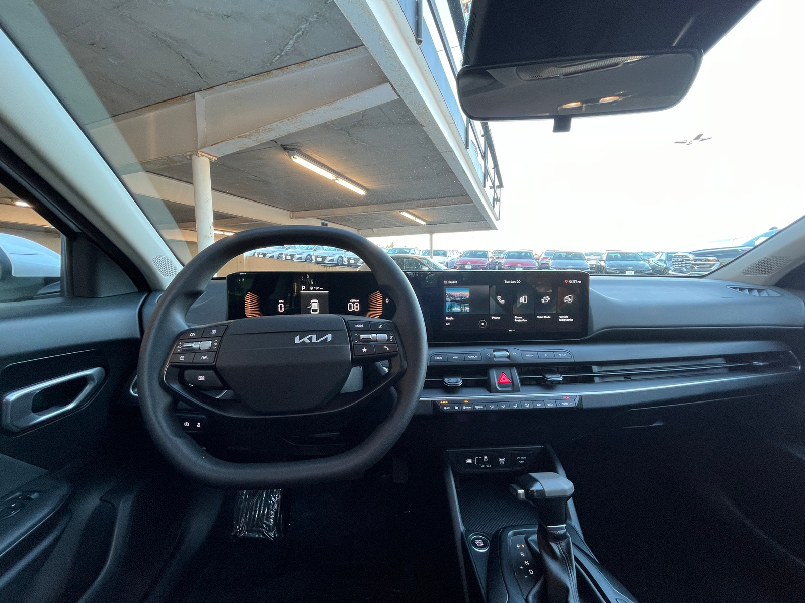 Thumbnail: 2025 Kia K4 - 3