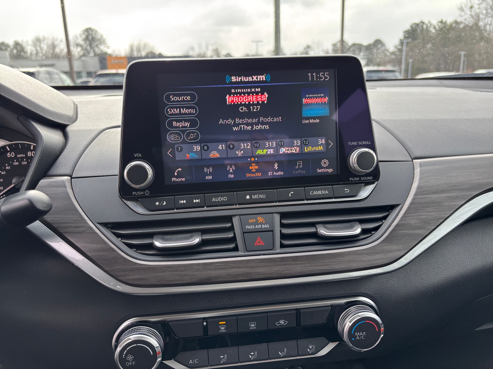 Thumbnail: 2025 Nissan Altima - 4