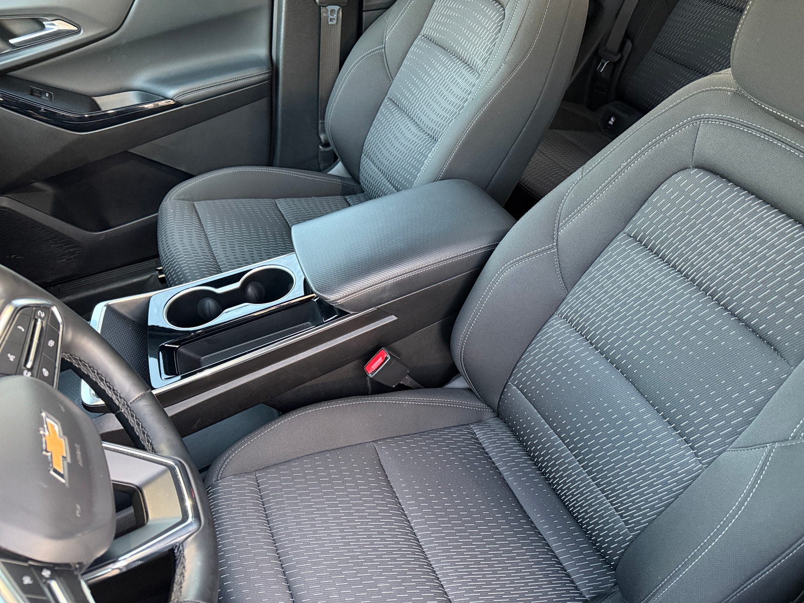 Thumbnail: 2025 Chevrolet Equinox - 2