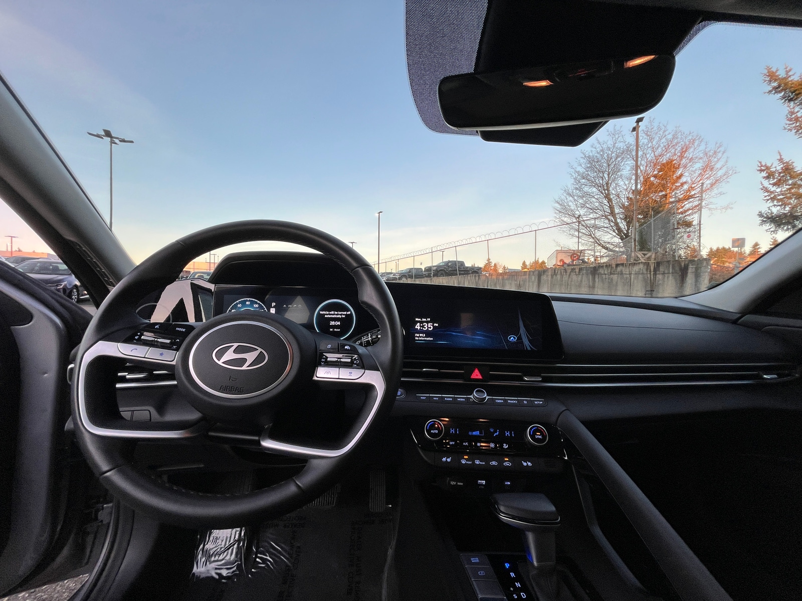 Thumbnail: 2025 Hyundai Elantra - 2