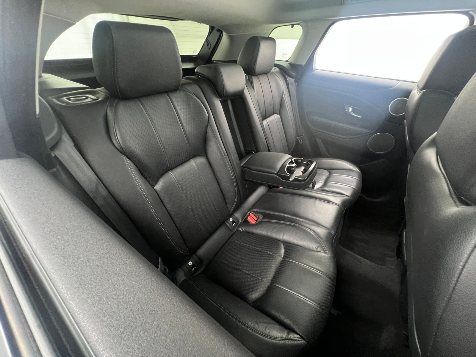 Thumbnail: 2017 Land Rover Range Rover Evoque - 5