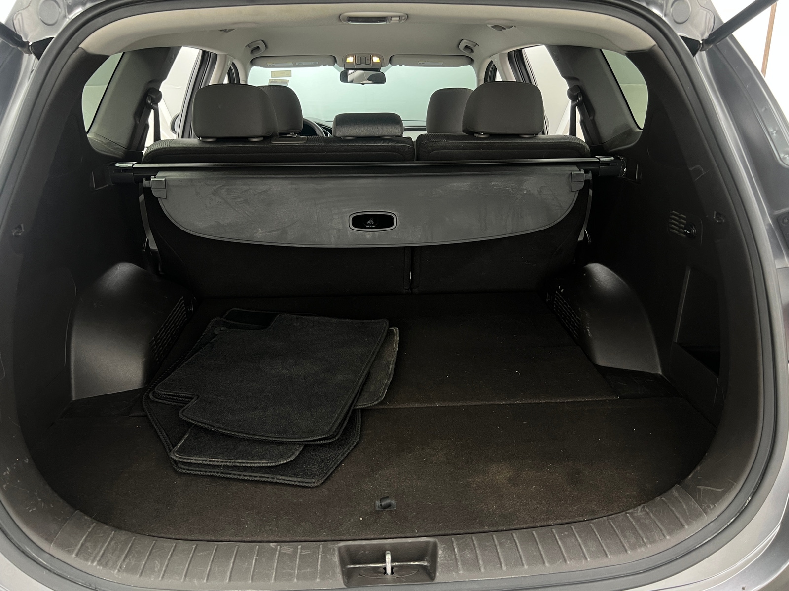 Thumbnail: 2020 Hyundai Santa Fe - 7