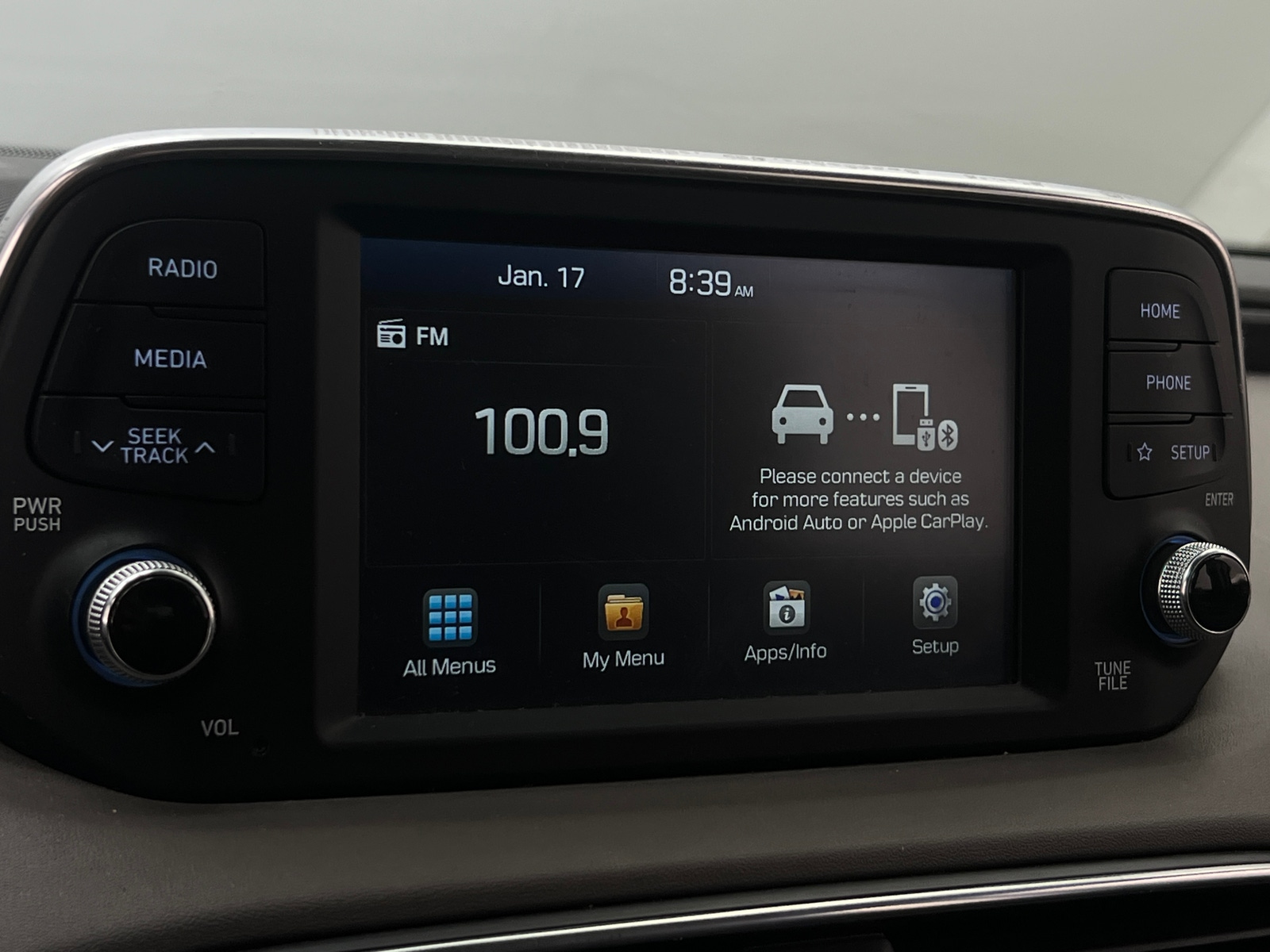 Thumbnail: 2020 Hyundai Santa Fe - 4