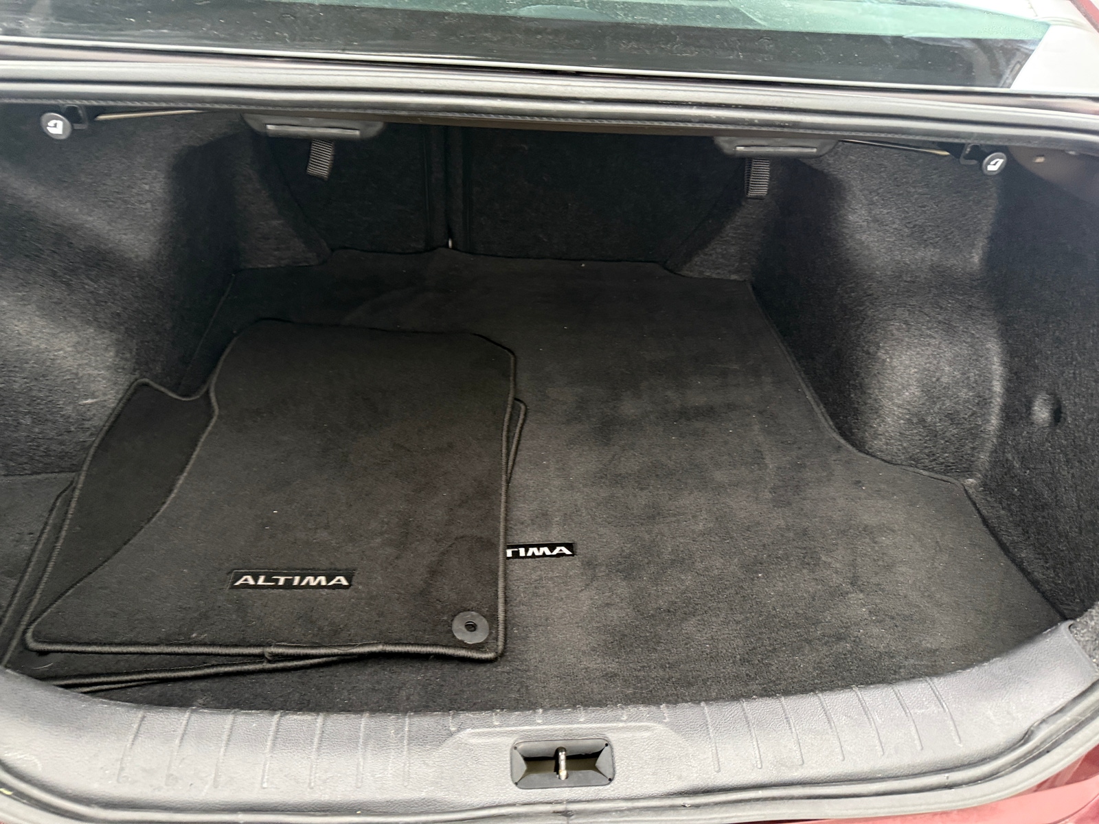 Thumbnail: 2024 Nissan Altima - 7