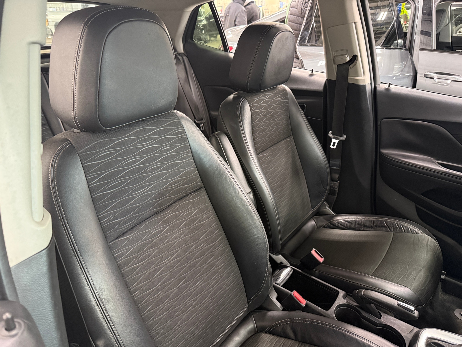 Thumbnail: 2016 Buick Encore - 2