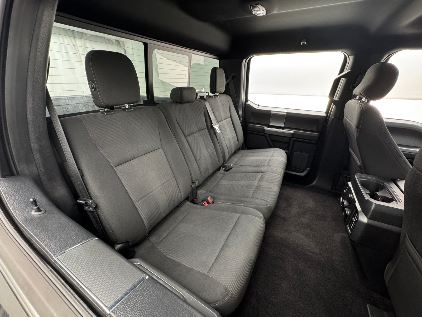 Thumbnail: 2017 Ford Econoline - 6