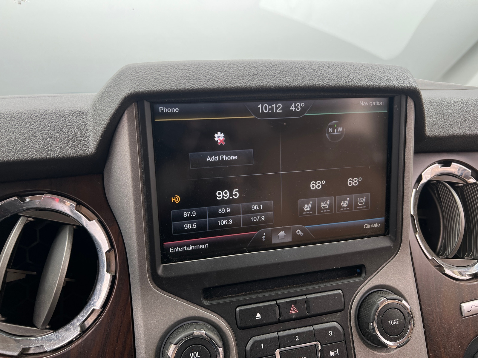 Thumbnail: 2016 Ford Econoline - 3