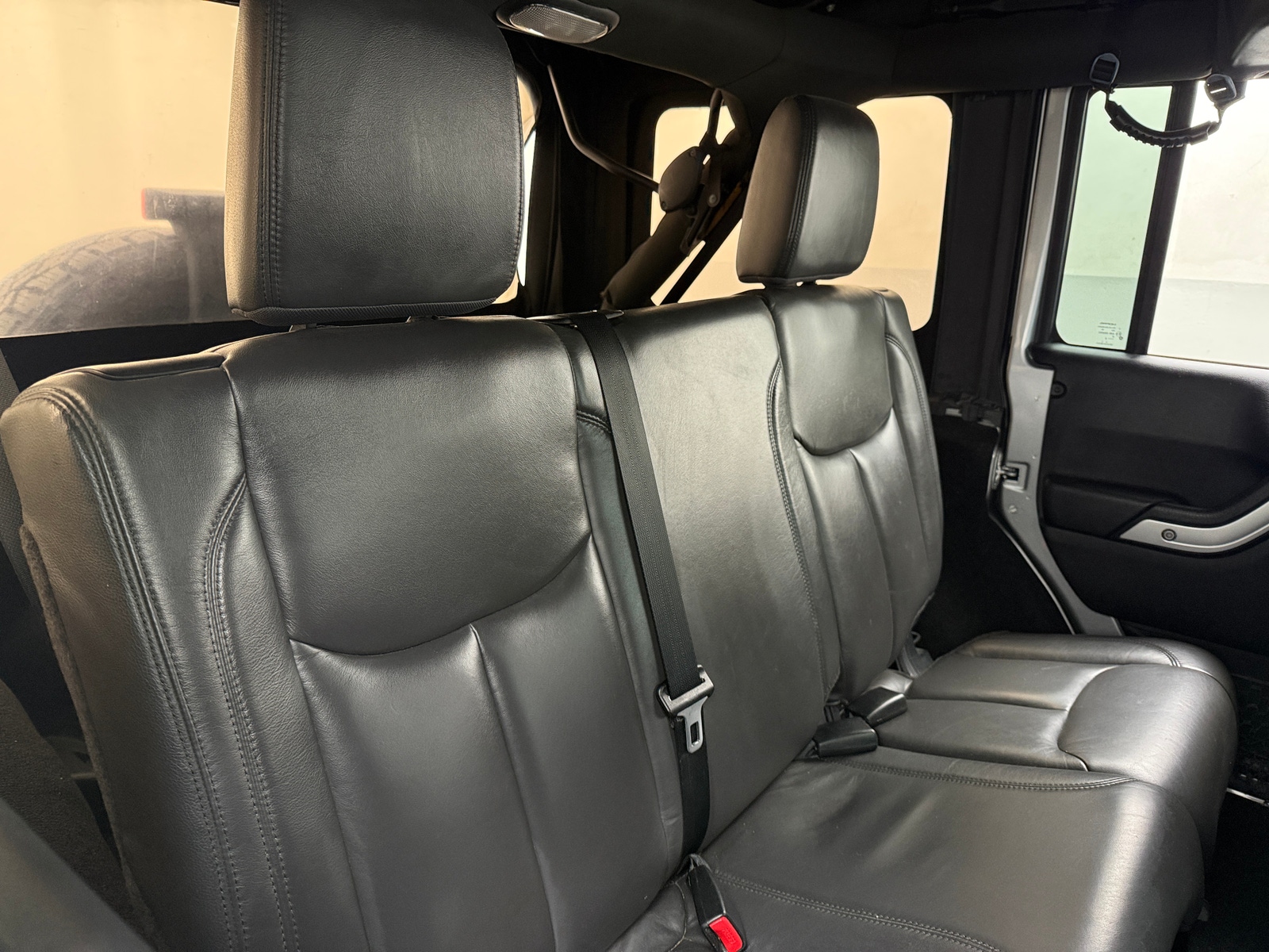 Thumbnail: 2014 Jeep Wrangler - 6