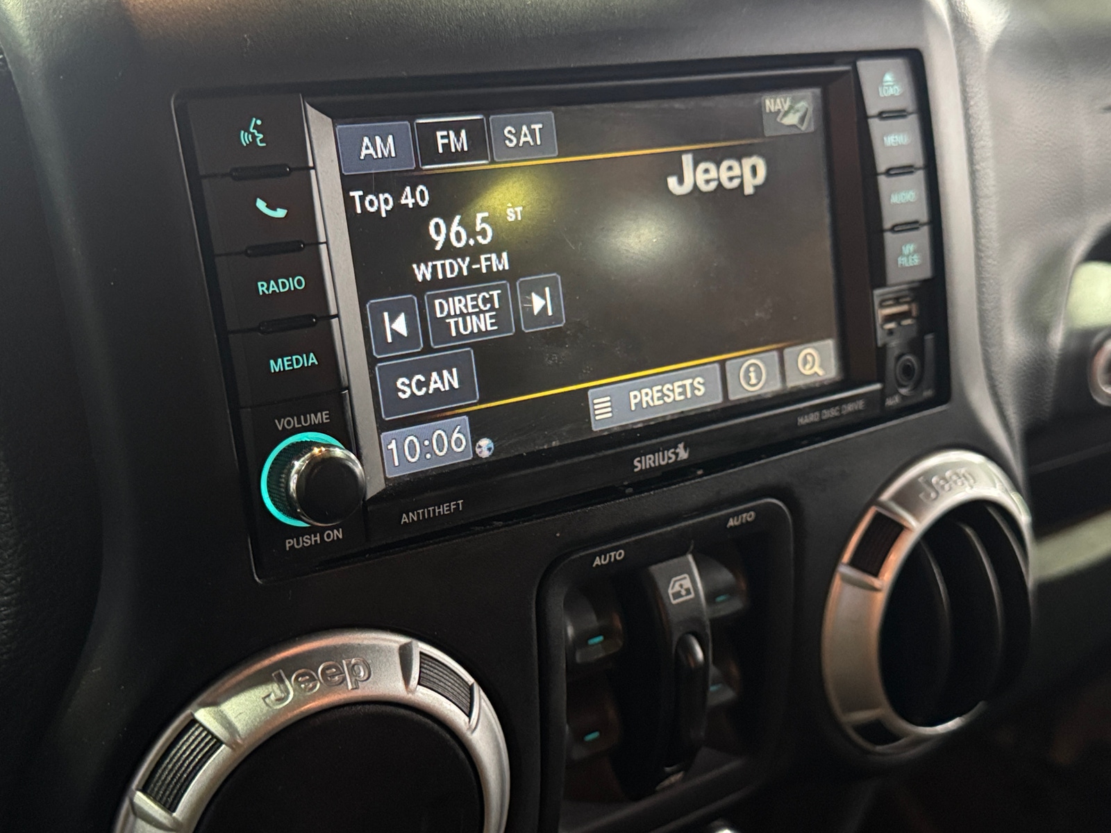 Thumbnail: 2014 Jeep Wrangler - 4