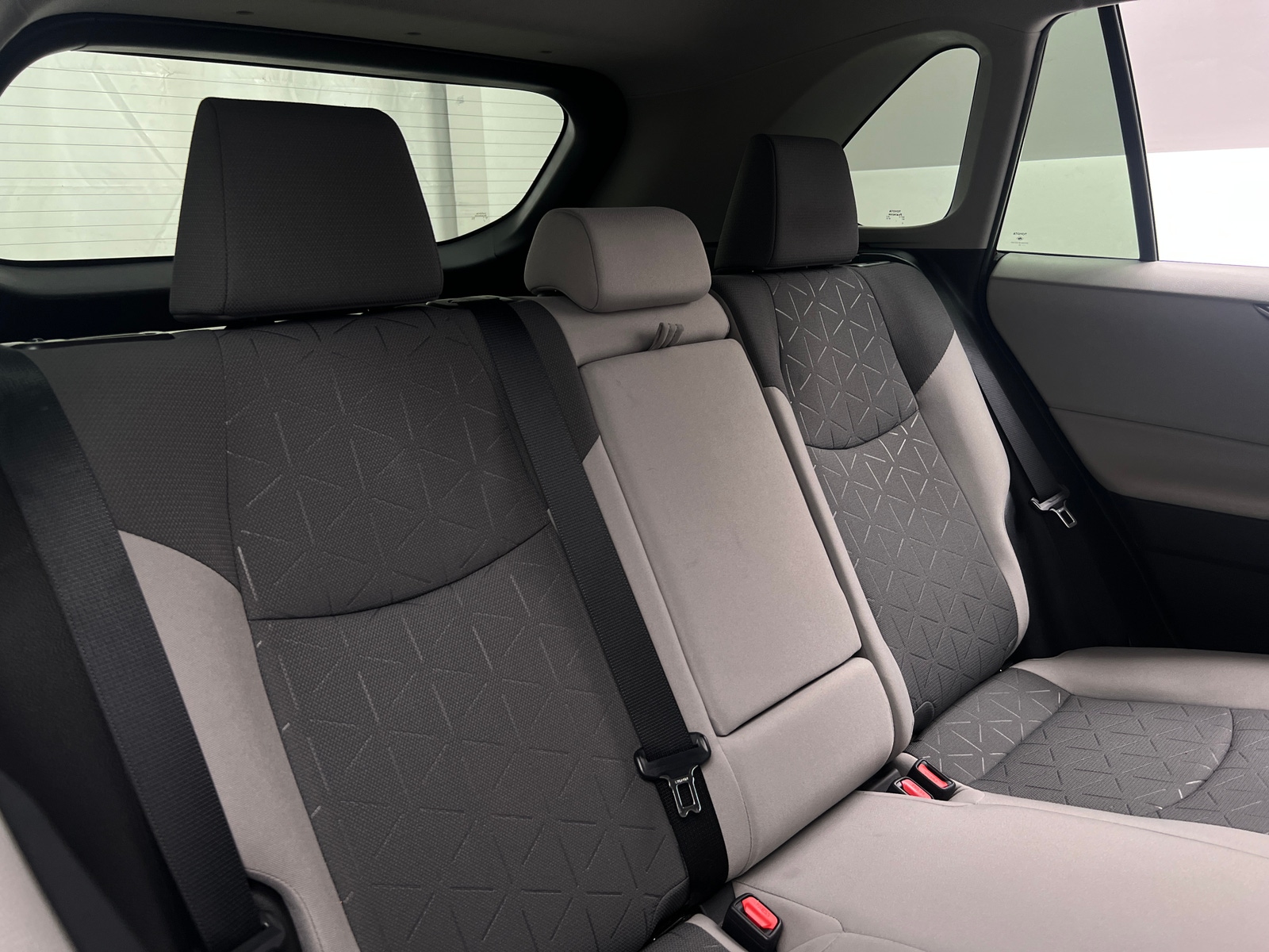 Thumbnail: 2020 Toyota RAV4 - 6