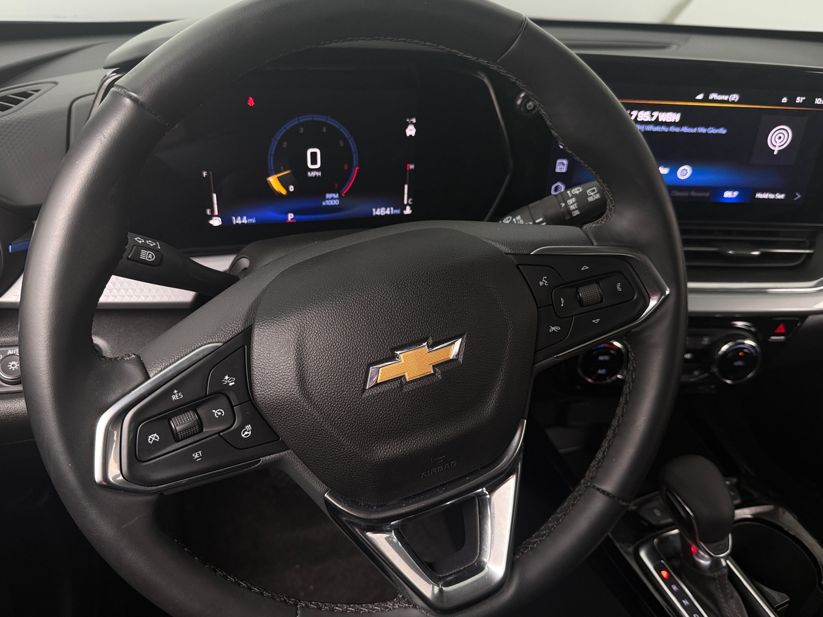 Thumbnail: 2025 Chevrolet Trax - 5