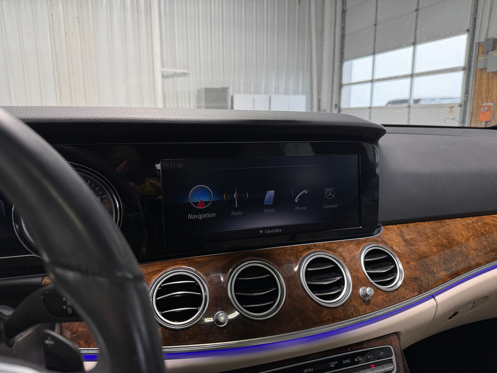 Thumbnail: 2019 Mercedes-Benz E-Class - 3