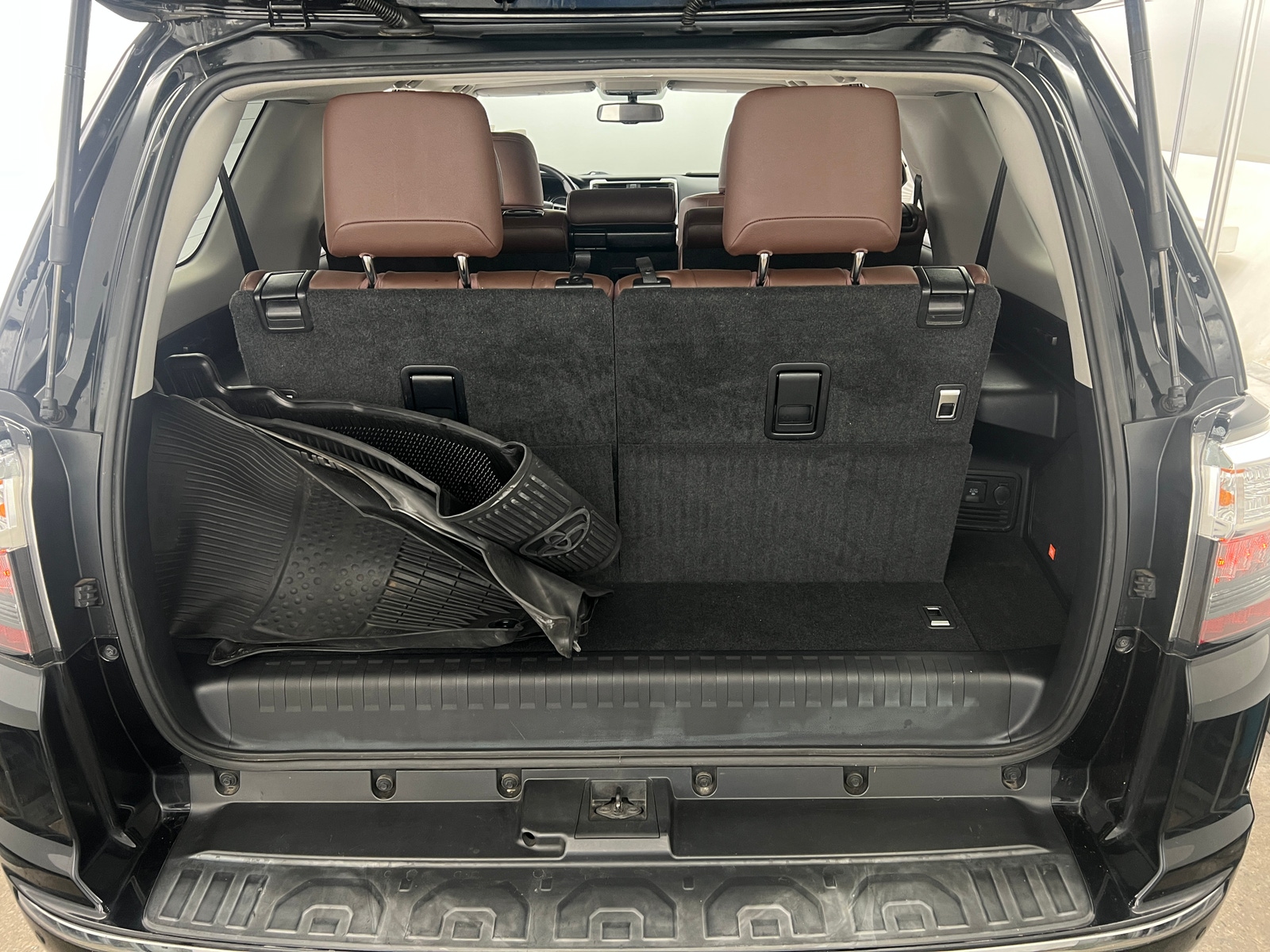 Thumbnail: 2019 Toyota 4Runner - 6