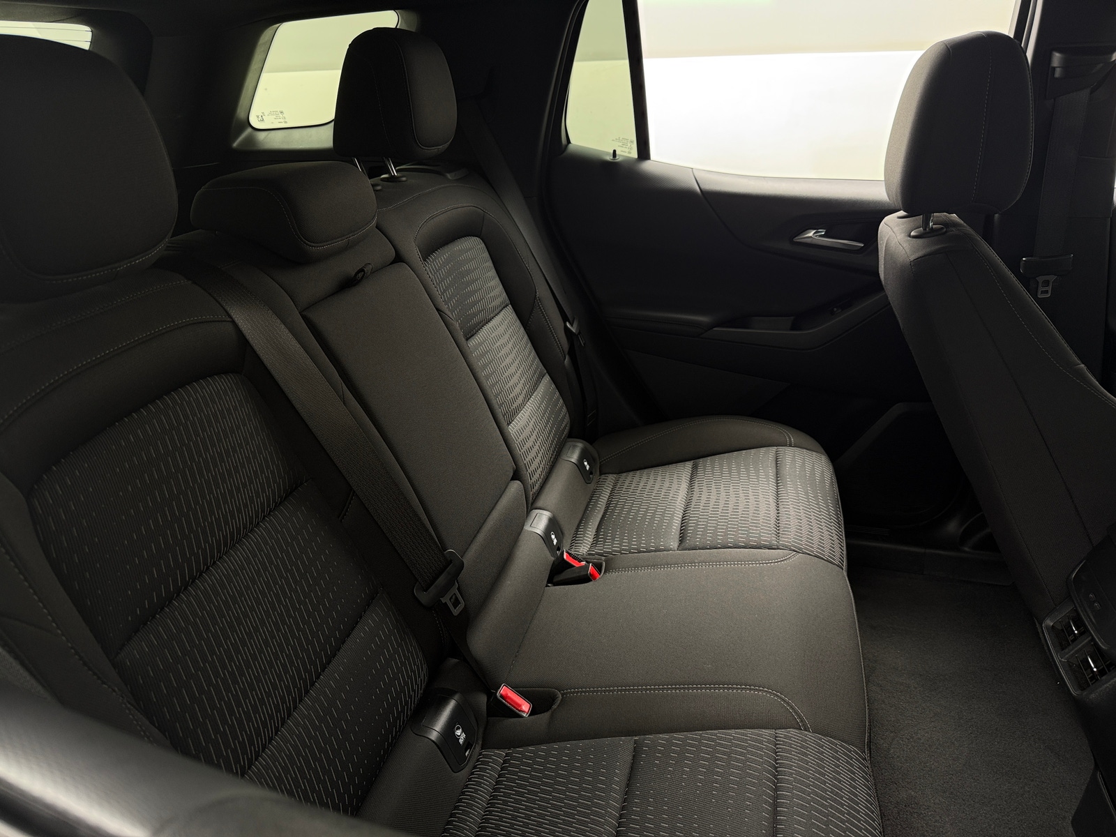 Thumbnail: 2025 Chevrolet Equinox - 6