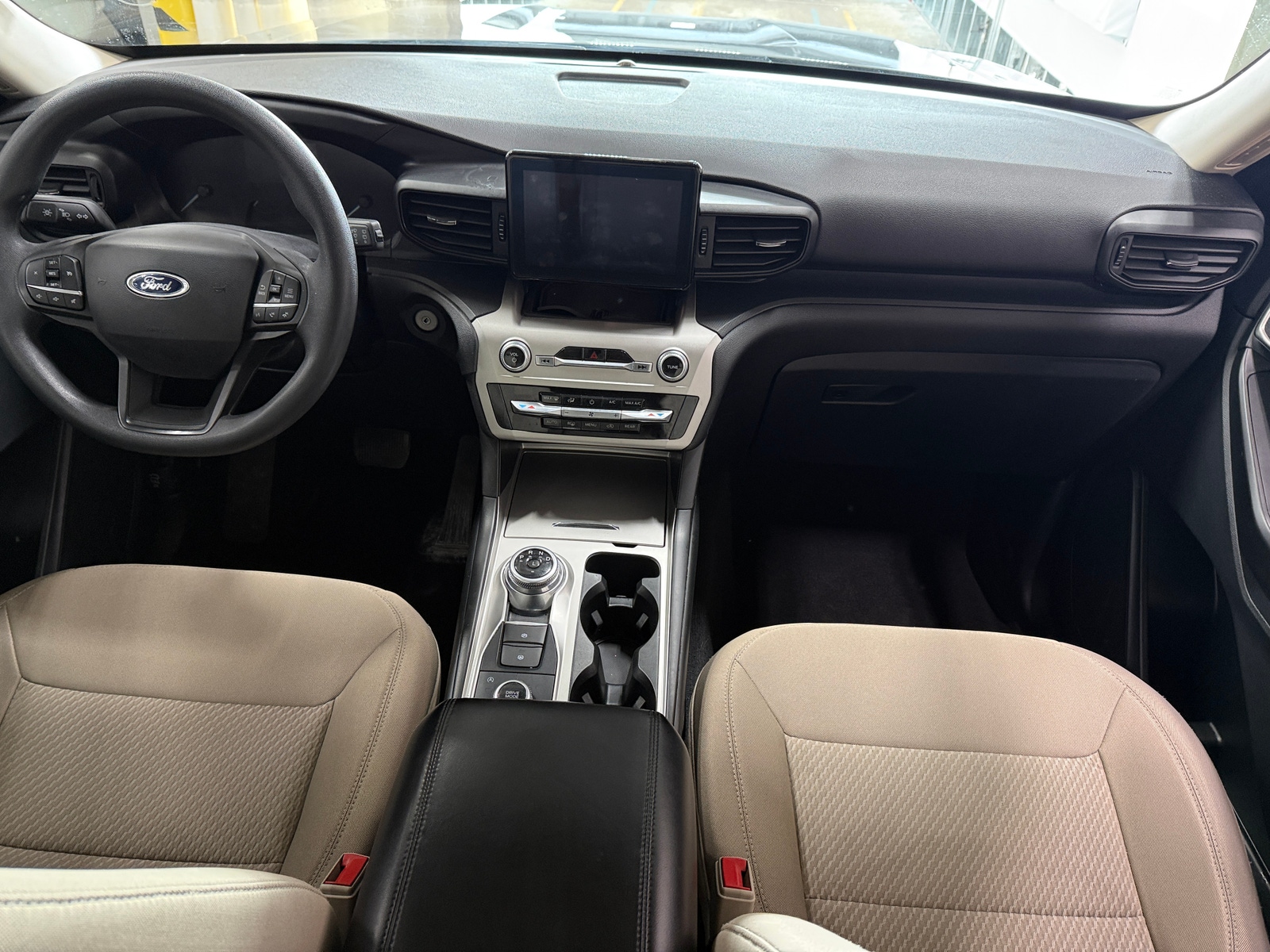 Thumbnail: 2021 Ford Explorer - 3