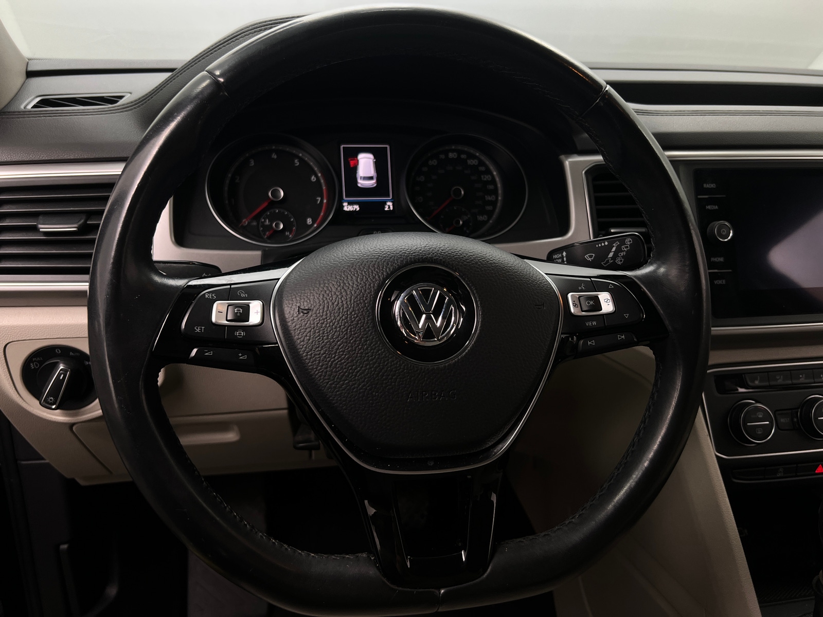 Thumbnail: 2019 Volkswagen Atlas - 4