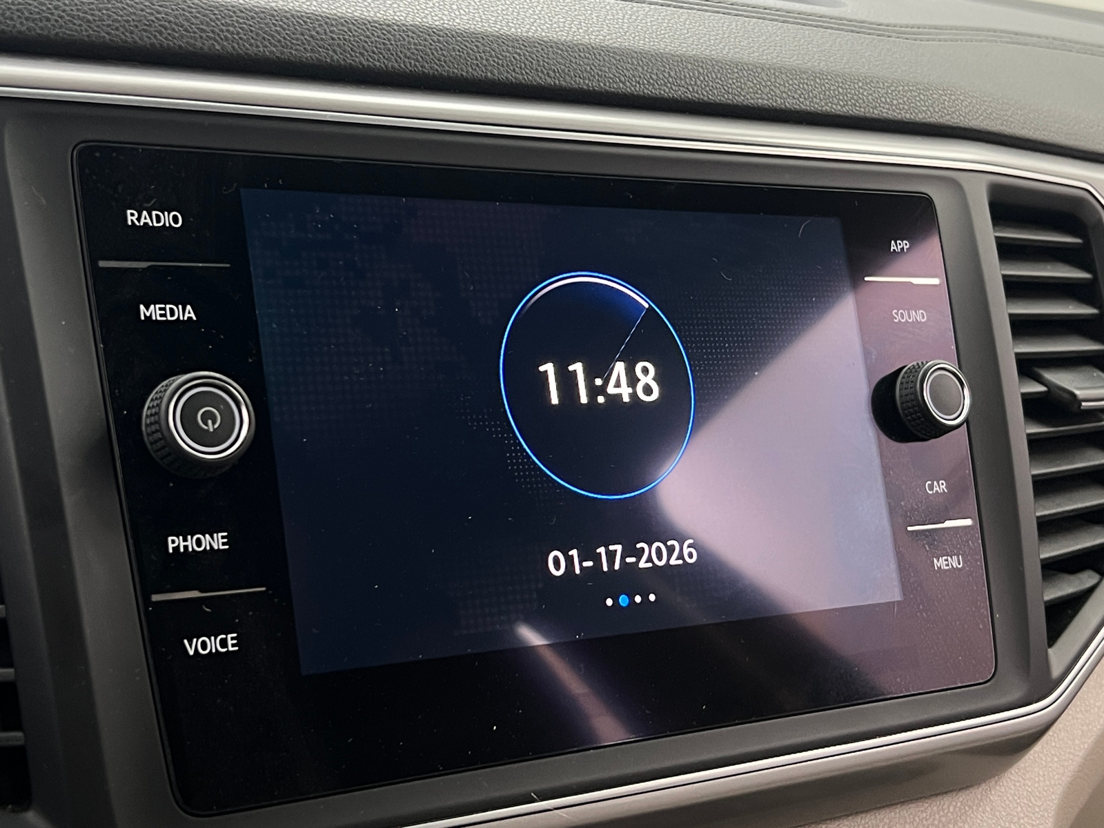 Thumbnail: 2019 Volkswagen Atlas - 3