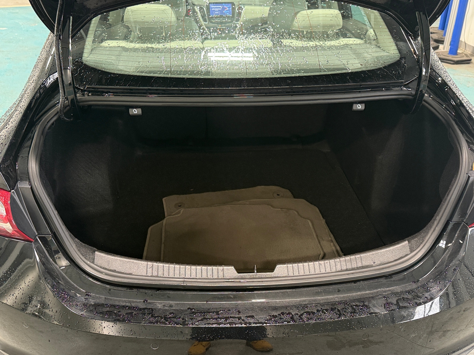 Thumbnail: 2024 Chevrolet Malibu - 7