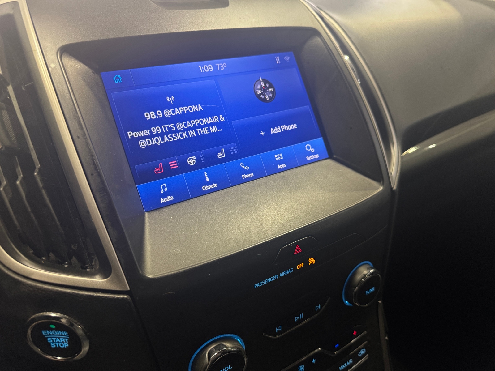 Thumbnail: 2020 Ford Edge - 3