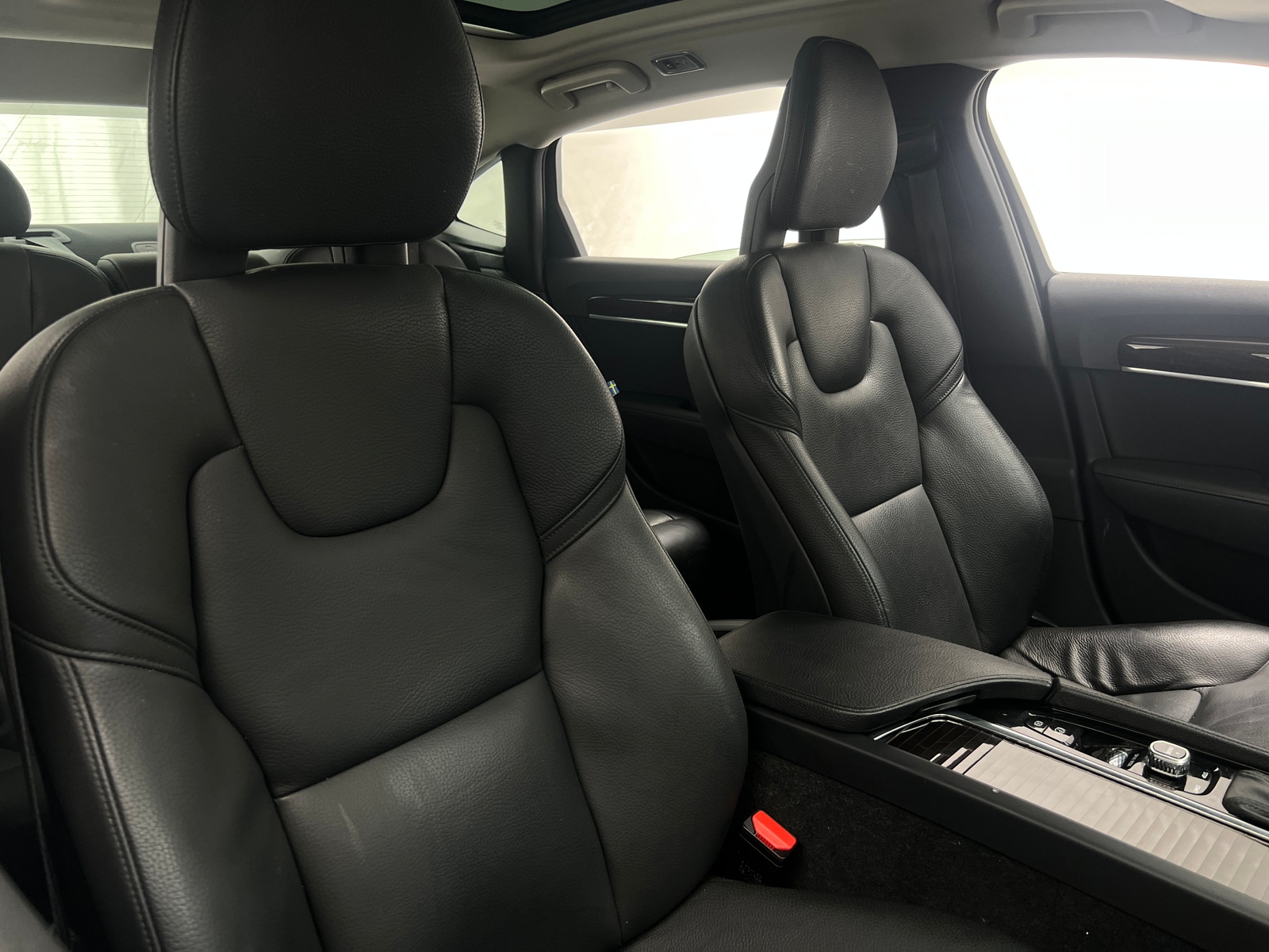 Thumbnail: 2018 Volvo S90 - 2