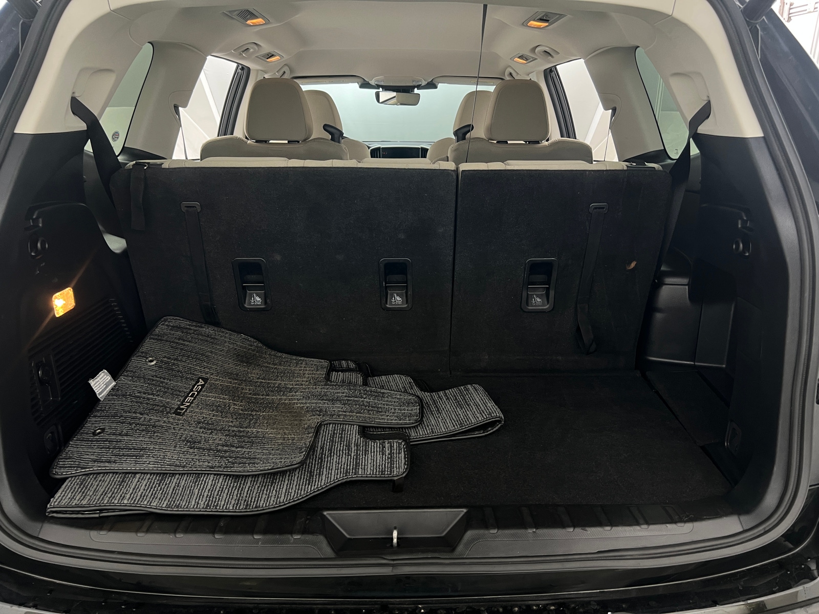 Thumbnail: 2023 Subaru Ascent - 7