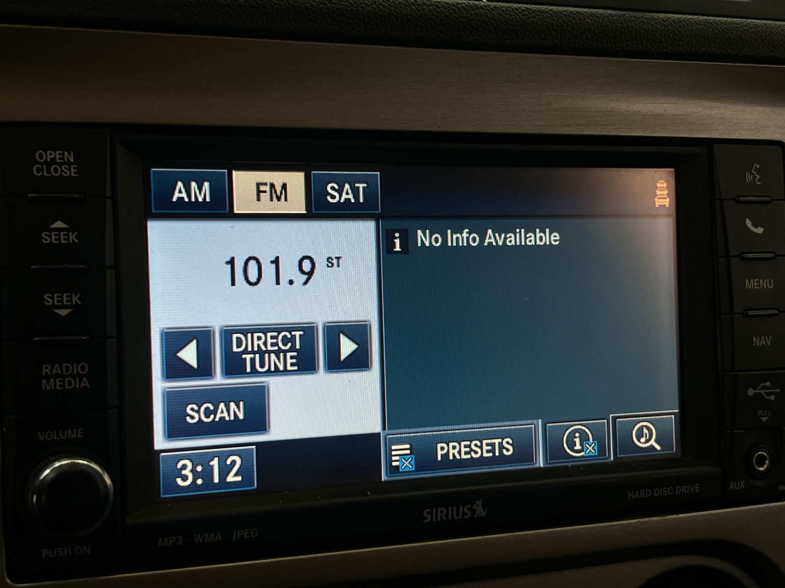 Thumbnail: 2013 Dodge Challenger - 2