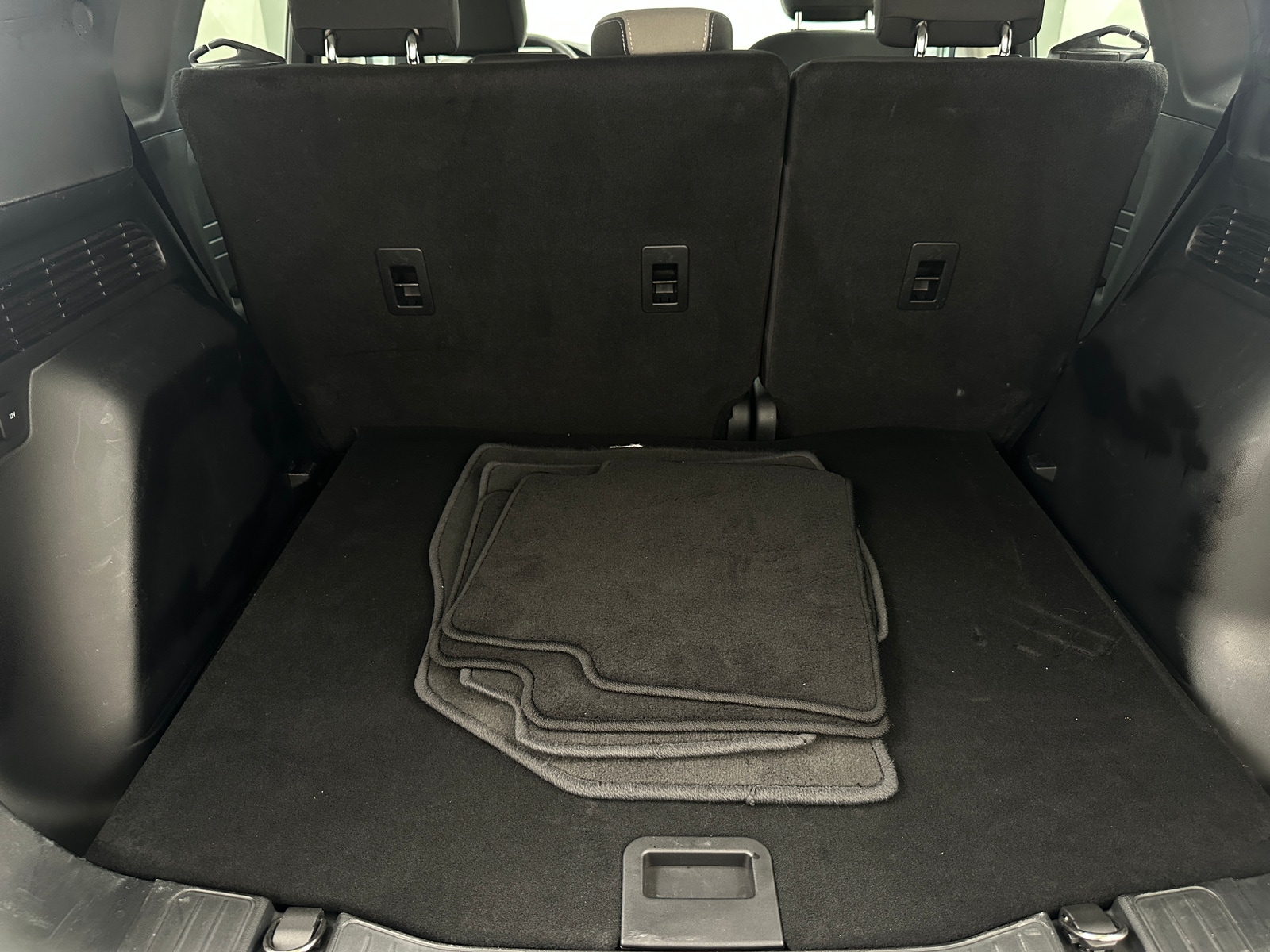 Thumbnail: 2021 Ford Escape - 7