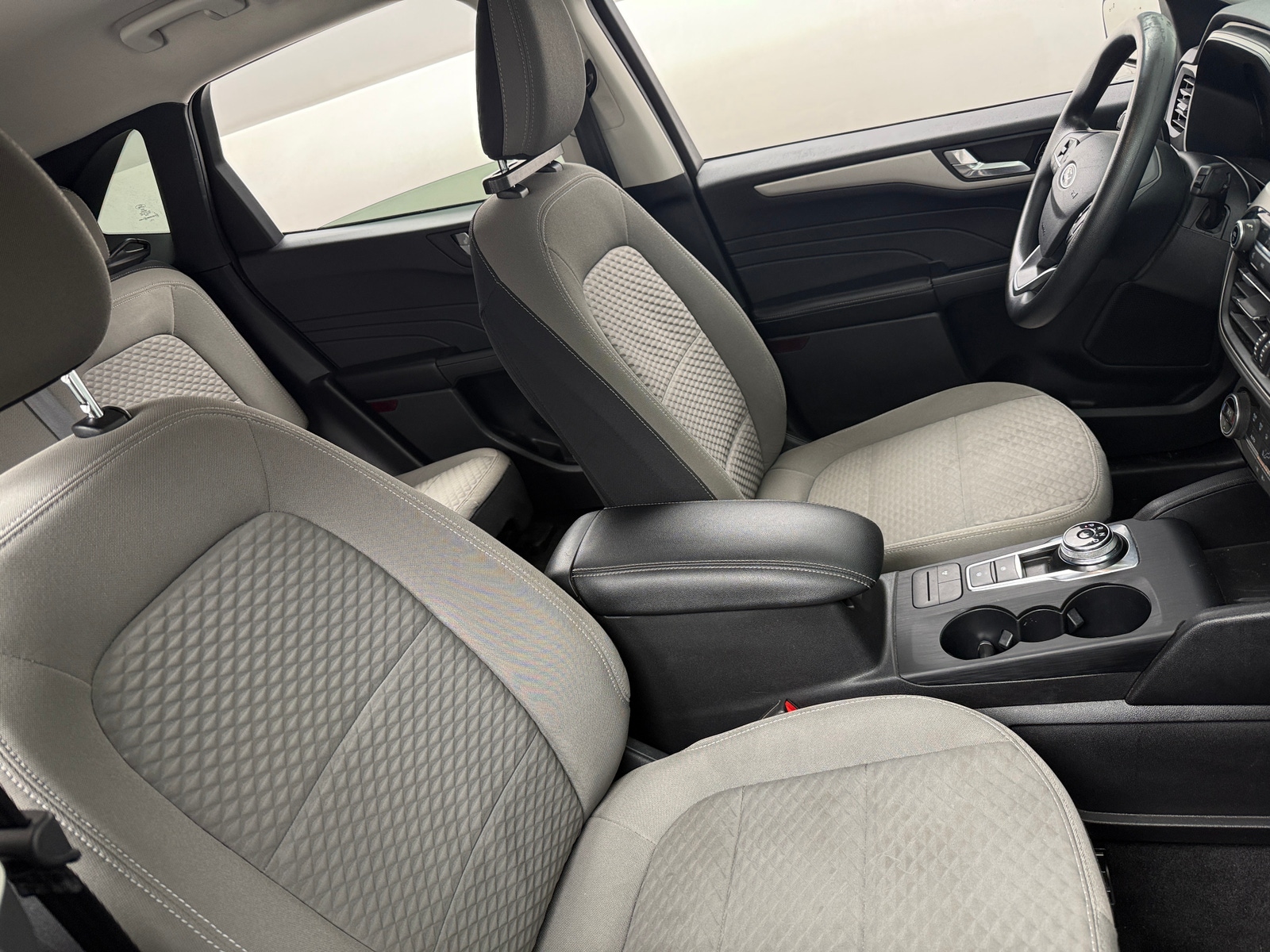 Thumbnail: 2021 Ford Escape - 2