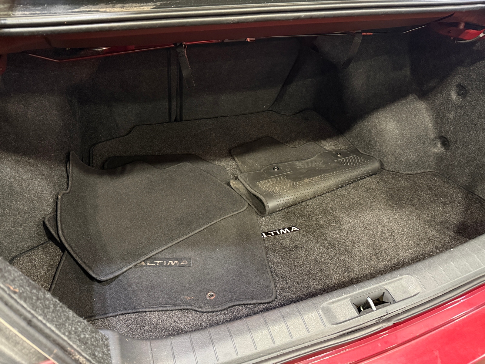 Thumbnail: 2015 Nissan Altima - 7