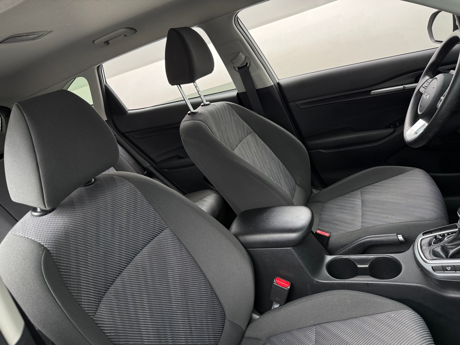 Thumbnail: 2023 Kia Seltos - 2