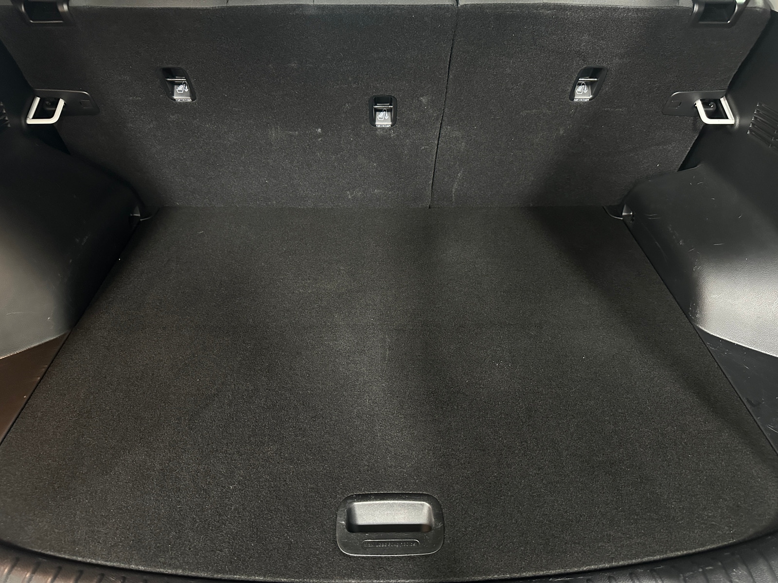 Thumbnail: 2023 Kia Seltos - 7