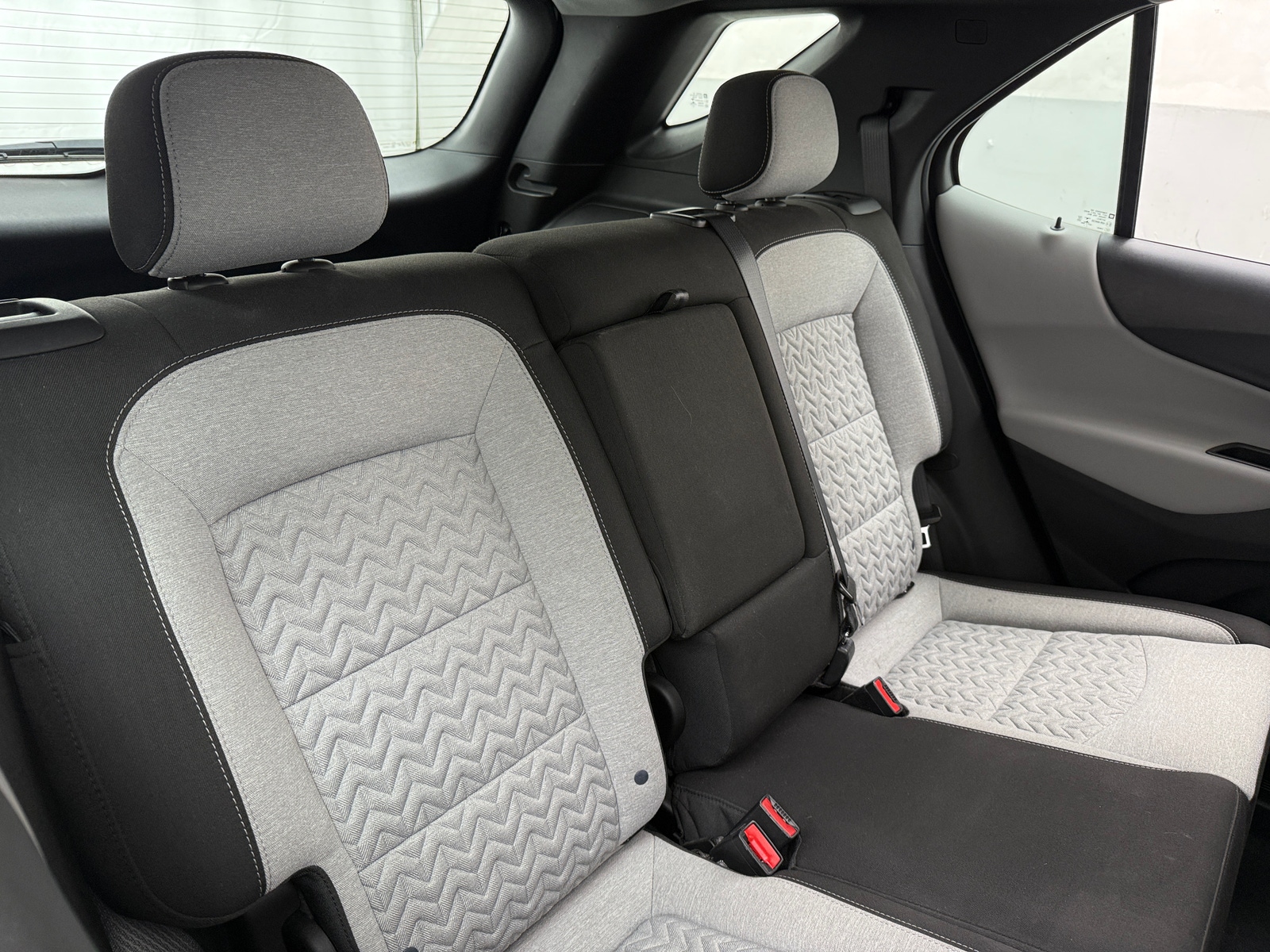 Thumbnail: 2022 Chevrolet Equinox - 6