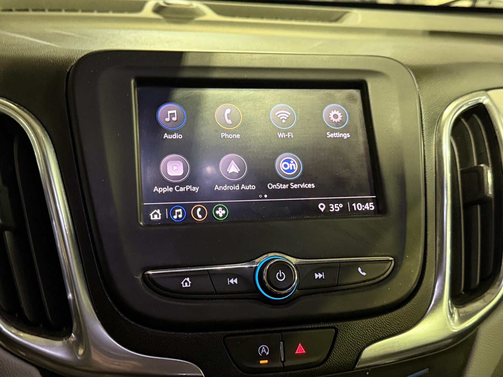 Thumbnail: 2022 Chevrolet Equinox - 4