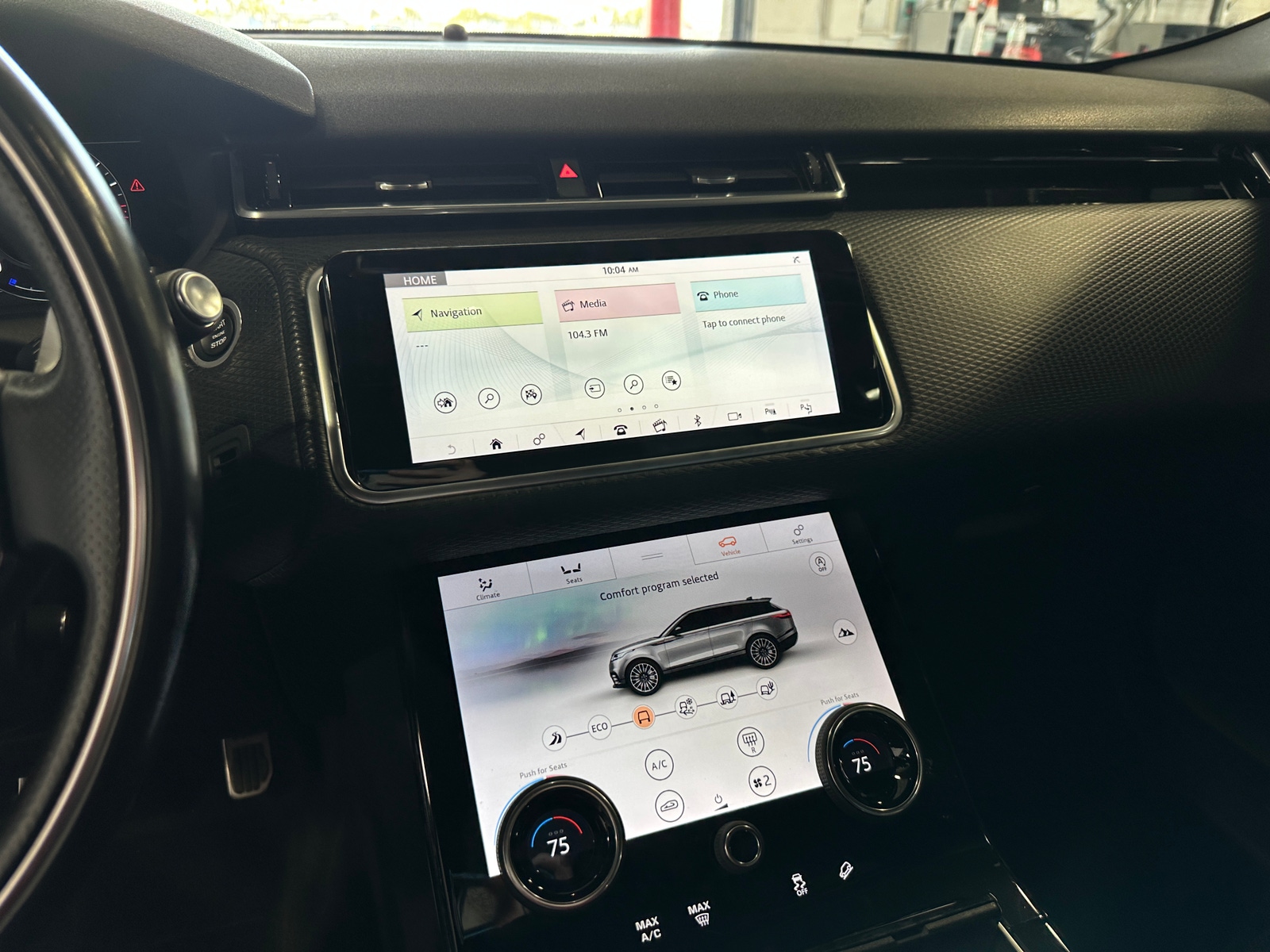 Thumbnail: 2019 Land Rover Range Rover Velar - 3