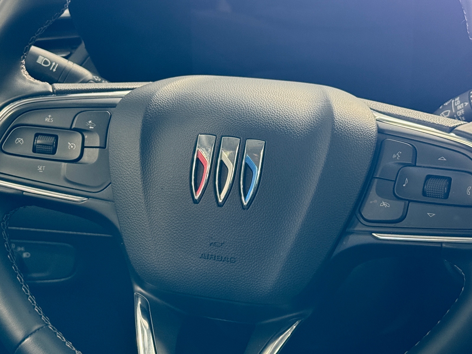 Thumbnail: 2025 Buick Encore GX - 5