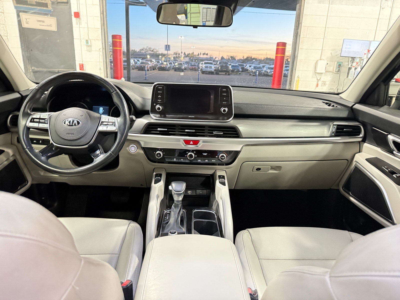 Thumbnail: 2020 Kia Telluride - 2