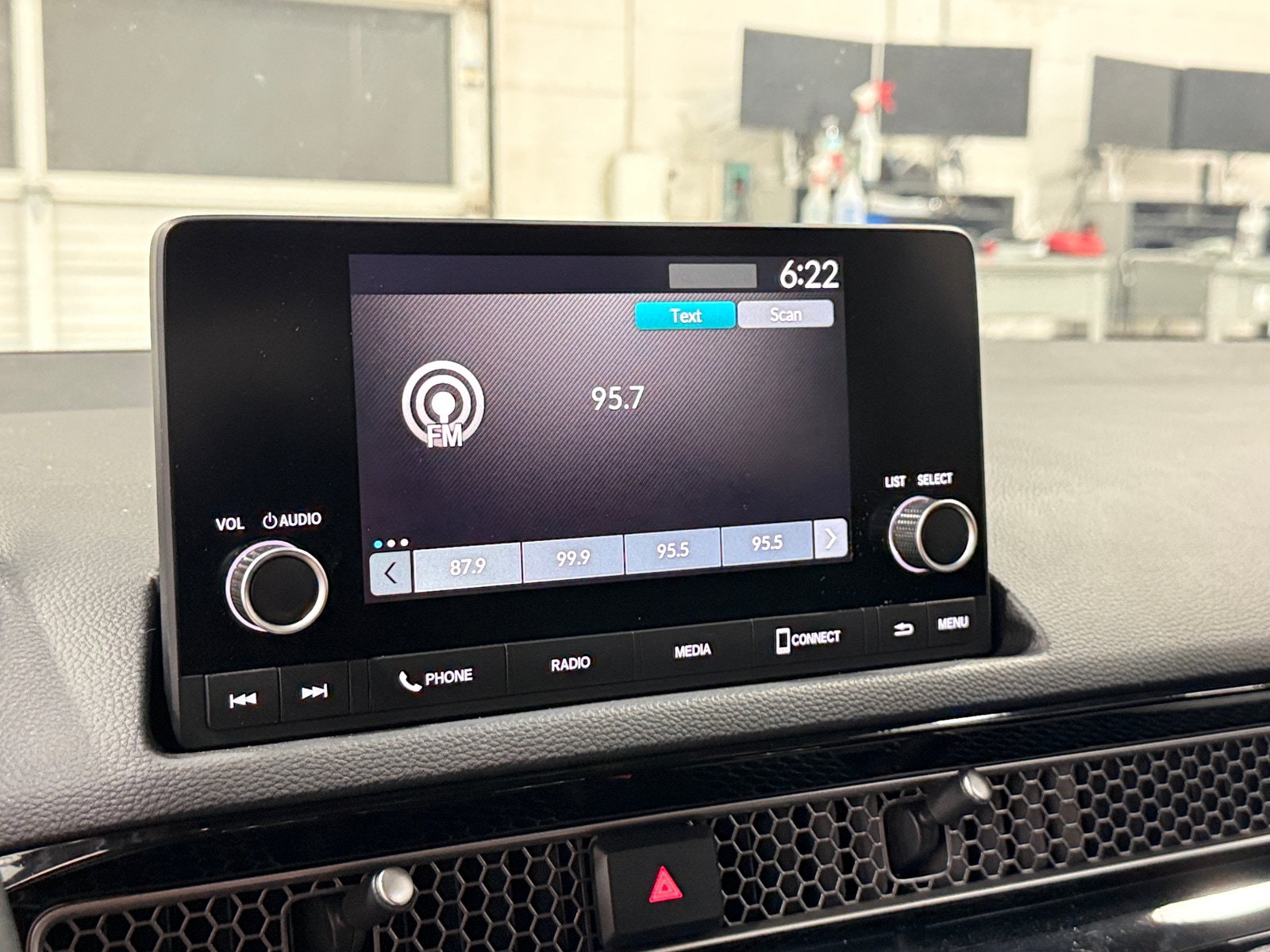 Thumbnail: 2022 Honda Civic - 4